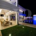 William - Vendendo - Casa de condomínio com 620m² - Vargem Grande - Rio de Janeiro