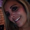 Danielle, que procura negociar um imóvel em Itaguá, Praia Grande, Tenório (Praia Vermelha), Ubatuba, em torno de R$ 300.000