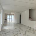 Renata - Vendendo - Casa com 140m² - Terra preta - Mairiporã