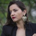 Elaine, que procura negociar um imóvel em Calmon Viana, Poá, em torno de R$ 300.000