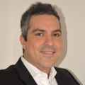 Leonardo - Vendendo - Apartamento com 70m² - Vl. Regente Feijó - São Paulo