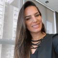 Clarissa, que procura negociar um imóvel em Bigorrilho, Ecoville, Curitiba, em torno de R$ 2.500