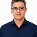 Gabriel, que procura negociar um imóvel em Cabral, Morro do Confisco, Chácara Cotia, Contagem, em torno de R$ 2.500