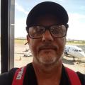Reginaldo, que procura negociar um imóvel em Boqueirão, Vila Caiçara, Ocian, Praia Grande, em torno de R$ 100.000