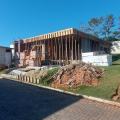 Eduardo - Vendendo - Casa de condomínio com 385m² - Ingleses do Rio Vermelho - Florianópolis