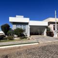 Carla - Vendendo - Casa de condomínio com 240m² - Buona Vita Horto - Araraquara