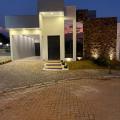 Thalita - Vendendo - Casa de condomínio com 155m² - Jardim Serra Azul - Araraquara