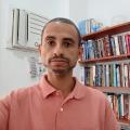 Fabiano, que procura negociar um imóvel em Nova Cidade, Colubandê, Porto da Pedra, São Gonçalo, em torno de R$ 1.500