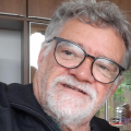 Marcos, que procura negociar um imóvel em São Mateus, Passos, Bom Pastor, Juiz de Fora, em torno de R$ 900.000