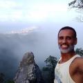 José, que procura negociar um imóvel em Vila Valqueire, Jardim Sulacap, Taquara, Rio de Janeiro, em torno de R$ 3.000