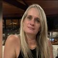 { Ana } { Luiza }
