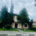 Roseli - Alugando - Casa com 300m² - Caputera - Arujá