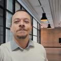 Luis Eduardo - Vendendo - Apartamento com 51m² - Mario Quintana - Porto Alegre