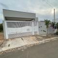 Jacira - Vendendo - Casa com 275m² - Centro - Cedral