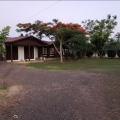 Carlos - Vendendo - Casa com 290m² - Centro - Glorinha