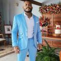 Andre, que procura negociar um imóvel em Jacarepaguá, Tanque, Taquara, Rio de Janeiro, em torno de R$ 1.000